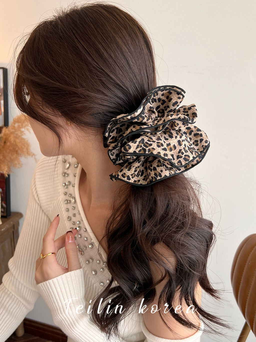 Scrunchie mit Leopardenmuster – Haargummi mit hoher Elastizität – IGC030