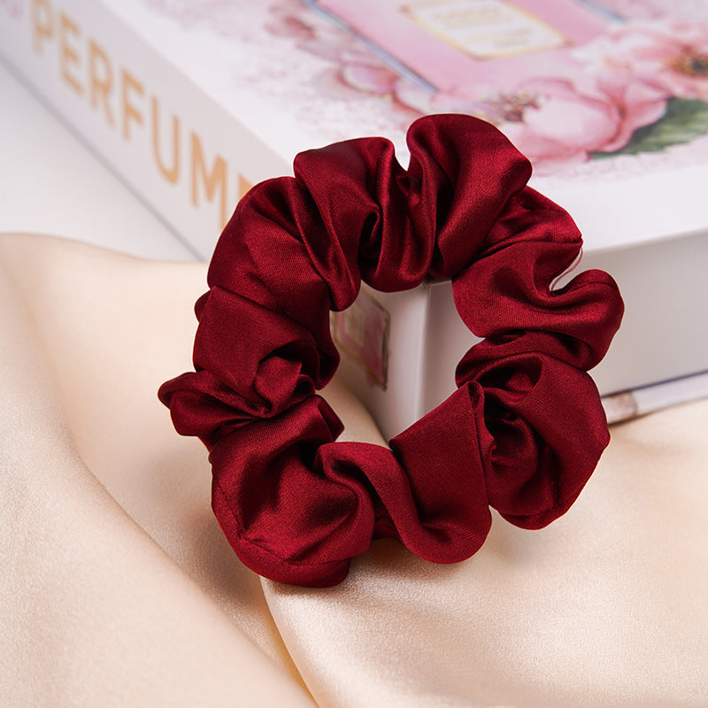 A lilac 100% silk scrunchie-10