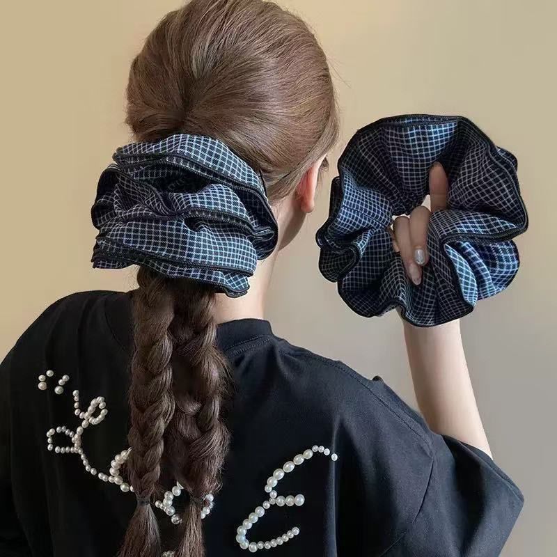 Kariertes Scrunchie – Neues Haargummi für tiefe Pferdeschwänze – Video gleicher Stil IG008
