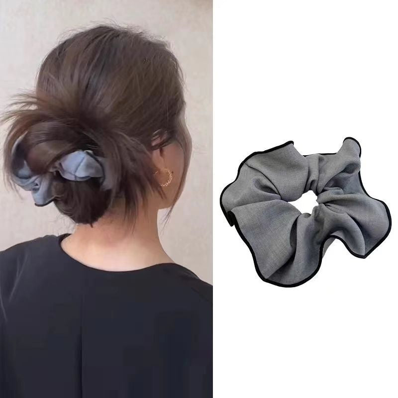 Lässiger grauer Scrunchie – Haargummi für tiefe Dutts - IG032