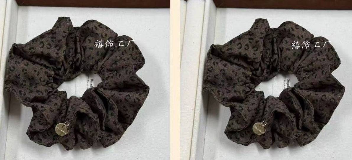 Ruffle Waist Scrunchie – Vintage Hair Tie - IG014